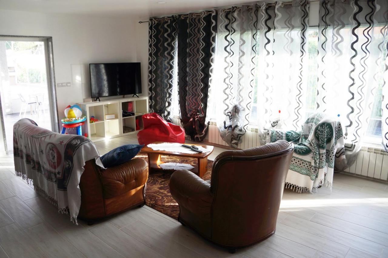 Casinha Das Bonecas - Casa Com Piscina Privada Aveiro Buitenkant foto