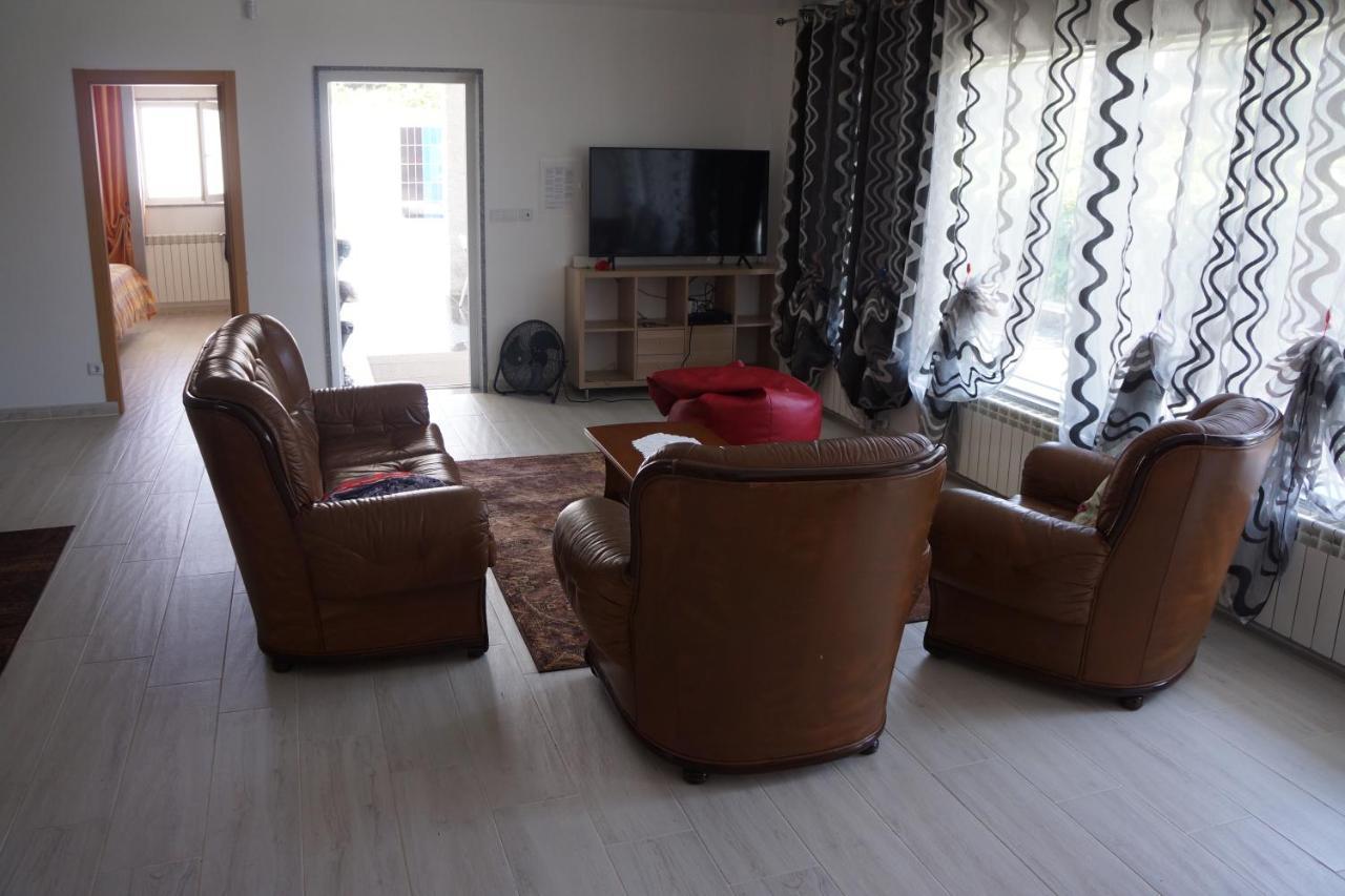 Casinha Das Bonecas - Casa Com Piscina Privada Aveiro Buitenkant foto